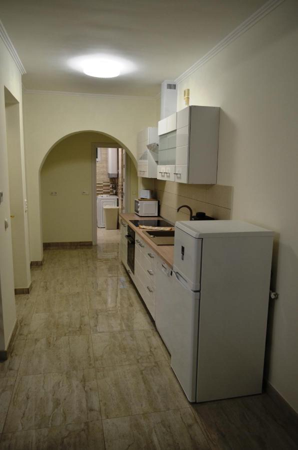 Henrietta - Violetta Apartman Hajdúszoboszló Exterior foto